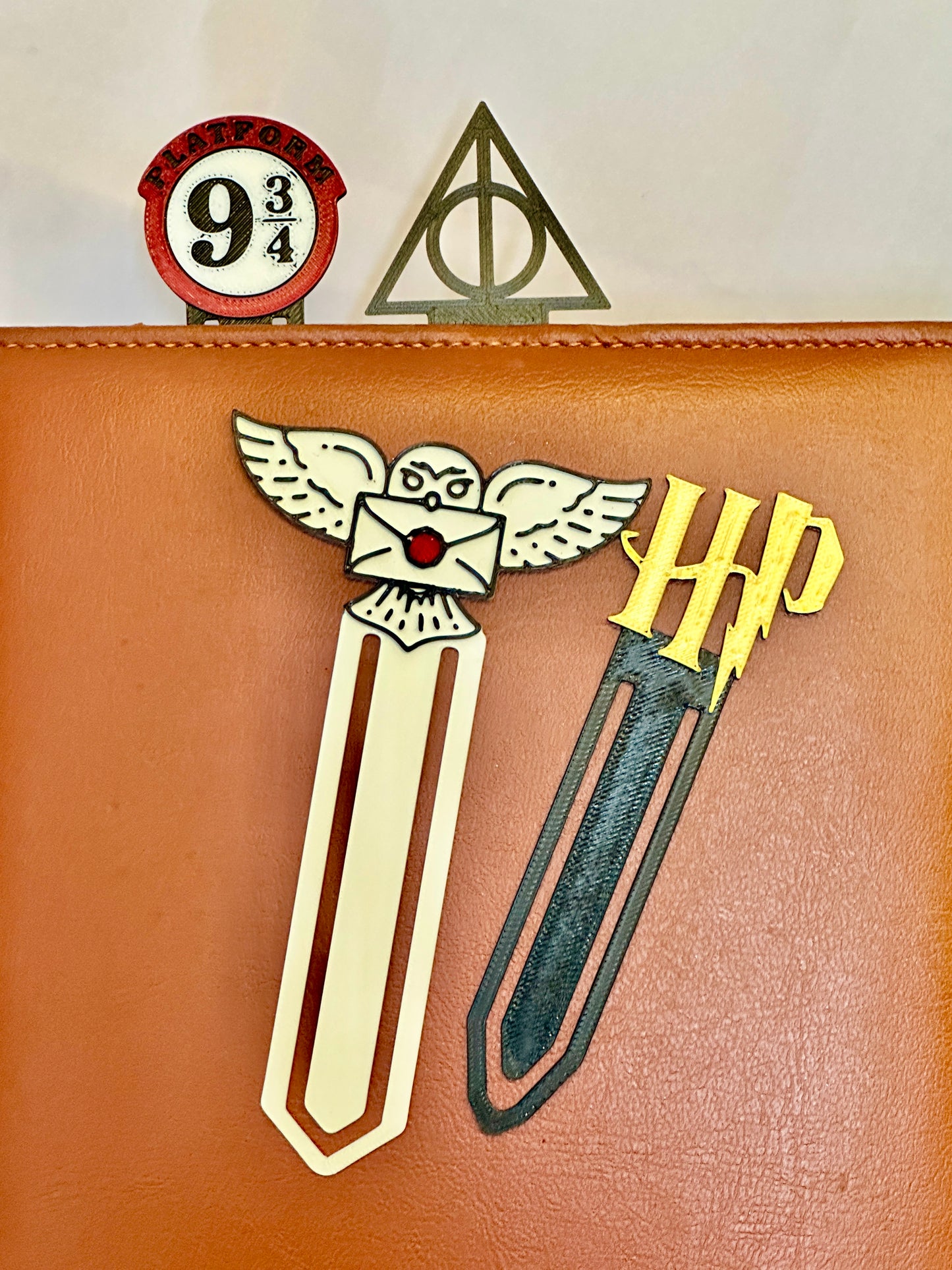 Wizard Themed Bookmark Set | Iconic Harry Potter Inspired Symbols | Durable 3D Bookmarks for Readers & Collectors | Perfect Gift for Potterheads & Fantasy Fans