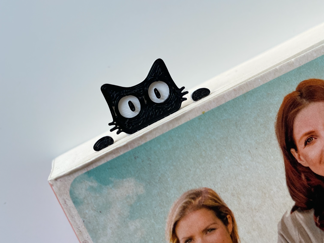 Set of 6 Peekaboo Cat Bookmarks for Cat Lovers – Peekaboo Black Cat Design with 3 Large & 3 Small Bookmarks